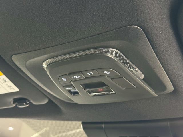 TOYOTA COROLLA CROSS HYBRID Z