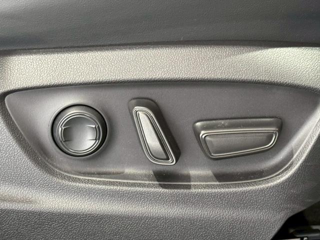 クラウンスポーツ Z パノラマルーフ トヨタチームメイト パノラミックビューカメラ トヨタチームメイト シートヒーター シートクーラー ステアリングヒーター パーキングアシスト レーダークルーズコントロール BSM ETC(44枚目)