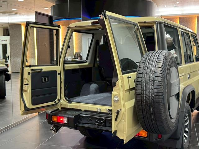 ランドクルーザー70 AX 7インチナビ バックカメラ ETC クルーズコントロール コンビステアリング デフロック セーフティセンス 誤発信防止 LEDヘッドライト オートハイビーム パワーウィンドウ ステアリングスイッチ(23枚目)