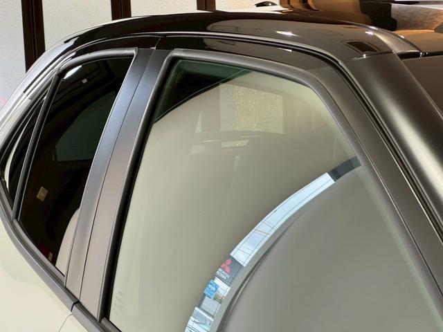 ヤリスクロス ハイブリッドZ パノラミックビュー パワーバックドア トヨタチームメイト カラーヘッドアップディスプレイ アダクティブハイビーム シートヒーター HDMI端子 ブラインドスポット 純正DAナビ フルセグTV ETC(13枚目)