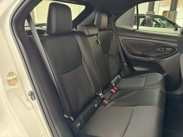 ヤリスクロス ハイブリッドZ パノラミックビュー パワーバックドア トヨタチームメイト カラーヘッドアップディスプレイ アダクティブハイビーム シートヒーター HDMI端子 ブラインドスポット 純正DAナビ フルセグTV ETC(46枚目)