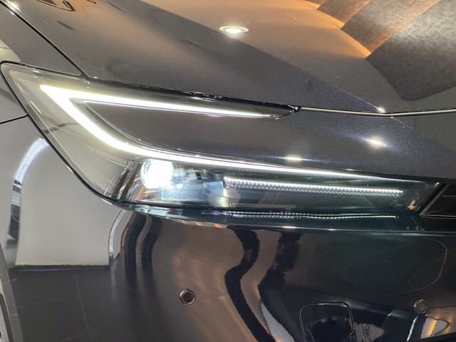 プリウス Z モデリスタエアロ シグネチャーイルミブレード モデリスタ19インチアルミホイール パノラミックビューカメラ デジタルミラー ビルトインETC シートヒーター シートクーラー 純正12.3ナビ 安全装置(7枚目)