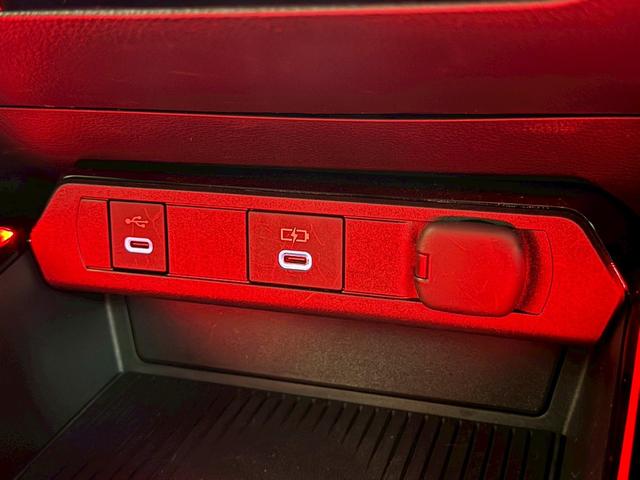 プリウス Z モデリスタエアロ シグネチャーイルミブレード モデリスタ19インチアルミホイール パノラミックビューカメラ デジタルミラー ビルトインETC シートヒーター シートクーラー 純正12.3ナビ 安全装置(55枚目)