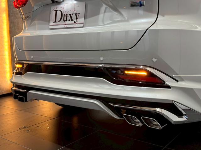 ハリアーハイブリッド Z レザーパッケージ モデリスタエアロ 調光パノラマルーフ パノラミックビューカメラ デジタルミラー JBLプレミアムサウンド パワーバックドア ビルトインETC ステアリングヒーター シートクーラー シートヒーター(29枚目)