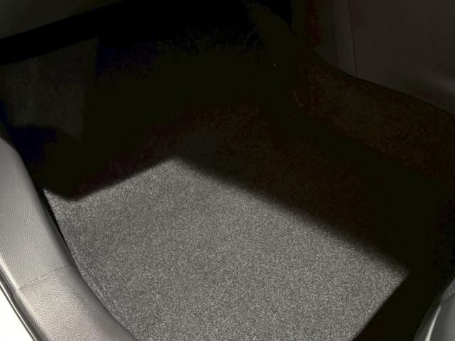 ハリアーハイブリッド Z レザーパッケージ モデリスタエアロ 調光パノラマルーフ パノラミックビューカメラ デジタルミラー JBLプレミアムサウンド パワーバックドア ビルトインETC ステアリングヒーター シートクーラー シートヒーター(77枚目)