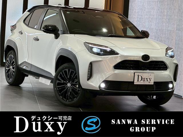 ヤリスクロス ハイブリッドZ ウルバーノ 登録済み未使用車 チームメイト パノラミックビュー パワーバックドア ステアリングヒーター シートヒータ ベンチレーション HDMI端子 純正DAナビ フルセグTV BSM ETC2.0 純正18AW(2枚目)