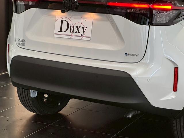 ヤリスクロス ハイブリッドZ ウルバーノ 登録済み未使用車 チームメイト パノラミックビュー パワーバックドア ステアリングヒーター シートヒータ ベンチレーション HDMI端子 純正DAナビ フルセグTV BSM ETC2.0 純正18AW(34枚目)