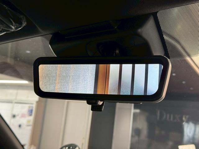 ハイエースバン ロングスーパーGL ダークプライムS ディーゼルターボ 20thスカッフプレート パノラミックビューカメラ 純正OPアルミホイール ダークプライムS専用フロントシート デジタルミラー AC100Vコンセント LEDヘッドライト 安全装置(59枚目)