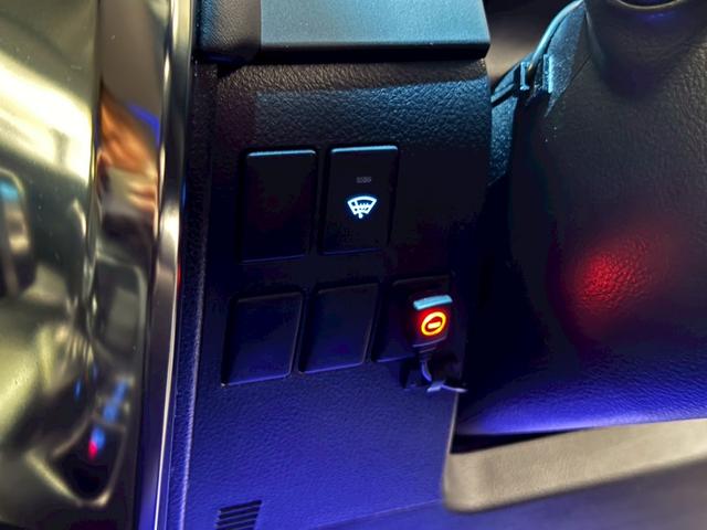 アルファード ２．５Ｓ　Ｃパッケージ　モデリスタエアロ　シグネチャーイルミブレード　デジタルミラー　後席モニター　１０インチナビ　ＣＤ／ＤＶＤ　ＴＶキャンセラー　ビルトインＥＴＣ　純正ドラレコ　バックカメラ　シートヒーター　シートクーラー（72枚目）