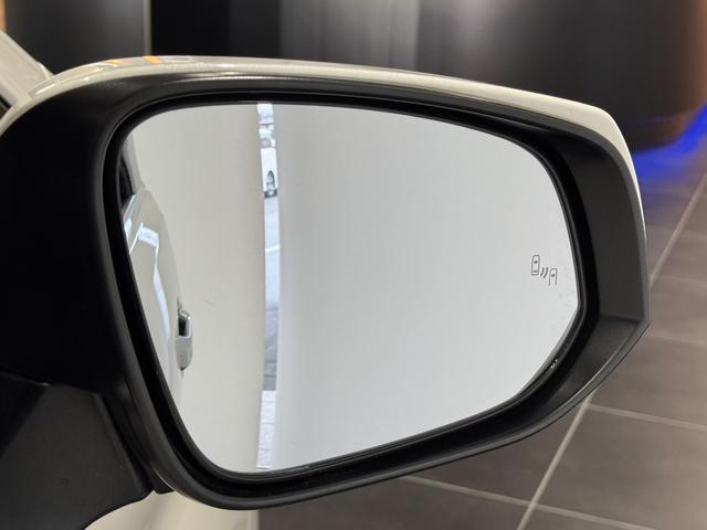 アルファード ２．５Ｓ　Ｃパッケージ　１２．１インチ後席モニター　デジタルミラー　ツインムーンルーフ　ＤＶＤデッキ　バックカメラ　ＥＴＣ　３眼ＬＥＤヘッドライト　シートヒーター　シートクーラー　ＡＣ１００Ｖコンセント　メモリーシート（9枚目）