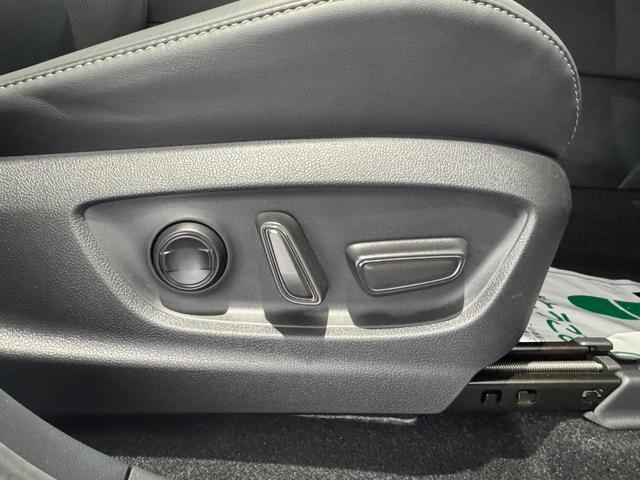 �y�p���[�V�[�g�z�p���[�V�[�g�𑕔����Ă���܂��I���D�݂̈ʒu�ɃZ�b�e�B���O�\�ł��I�d���ōׂ����ʒu�������\�ł��̂ŁA�x�X�g�ȃ|�W�V�����ɃZ�b�e�B���O���邱�Ƃ��\�ł��I�����X�A���҂����Ă���܂��I