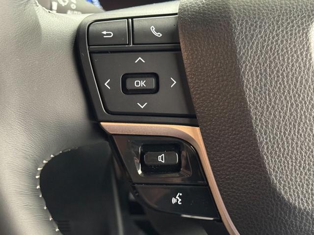 �n���h�������R������������Ă���܂��I�i�r�̊ȒP�ȑ��삪�n���h���ōs���܂��I�O�����王������炷���Ȃ����삪�\�ł��̂ŁA���S�ɂ��q�����Ă���܂��I�n���Y�t���[�@�\���������܂��I�d�b�̉������\�ł��I