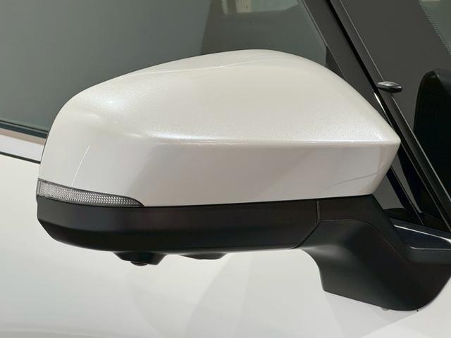 �d���i�[���̃T�C�h�~���[������߂�ۂɕ��Ă���܂����c�c���������X�ł͍��i�����A�n�C�N�I���e�B�[�ȋZ�p�ł��Ȃ��̂��v�]�ɂ������������܂��I�N���}�I�т͂܂��A���X�I�т��灙�f�G�Ȃ��Ԃ��c�t�w�x��