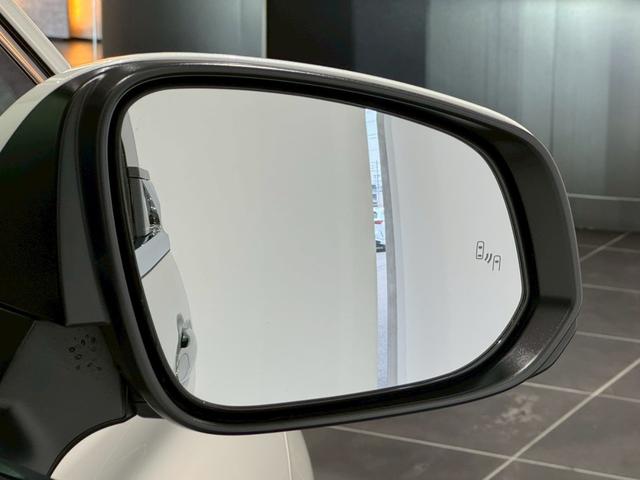 �y�u���C���h�X�|�b�g���j�^�[�z�~���[�ɉf��Ȃ����p�Ɏԗ�������ꍇ�A�T�C�h�~���[�ɐݒu���ꂽ�}�[�J�[�������Ċ댯�����m�点���܂��I���ɂ����S���u�������������ꂽ����܂��̂ŁA���񂲗��X���������܂��I�I