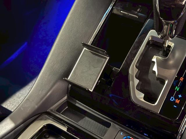 アルファード ２．５Ｓ　Ｃパッケージ　モデリスタエアロ　シグネチャーイルミブレード　デジタルミラー　後席モニター　１０インチナビ　ＣＤ／ＤＶＤ　ＴＶキャンセラー　ビルトインＥＴＣ　純正ドラレコ　バックカメラ　シートヒーター　シートクーラー（75枚目）