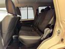 二列目のシートも状態良好です!!!広々としていて、足元のスペースも広く、快適にお乗りいただけます!!!また、当店では実際に乗っていただくことも可能ですので、実車に乗っていただき、ご体感くださいませ!!