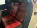 二列目のシートも状態良好です！！！広々としていて、足元のスペースも広く、快適にお乗りいただけます！！！また、当店では実際に乗っていただくことも可能ですので、実車に乗っていただき、ご体感くださいませ！！