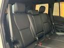 大変広々とした二列目シートです。二列目シートに乗られる方もドライブをお楽しみいただけますね。大人の方でも楽々お乗りでき、ストレスのない空間でドライブをお楽しみ頂けますよ！！詳しくは当店スタッフまで！！