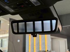 �ǥ����륤��ʡ��ߥ顼��ܡ��礭�ʲ�ʪ��ܤ����ꡢ����˿ͤ���äƤ��Ƥ�����ʤ����������˸�����ͻҤ��Ǥ��Ф���ޤ����Ƕ�Ǥ�ɸ�������������Ƥ��ޤ�������֤Ǥ�ǥ�������ͤ�ǥ��ꥢ�ǤϤä���볦���� 3