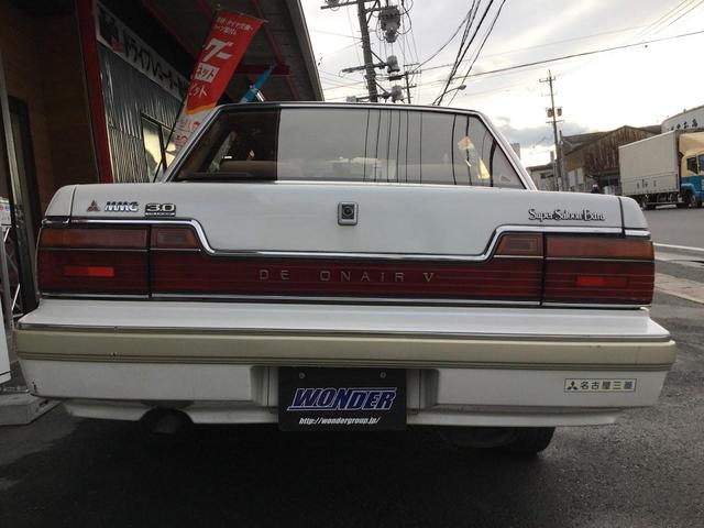 スーパーサルーンエクストラ V6エンジン オートエアコン(4枚目)