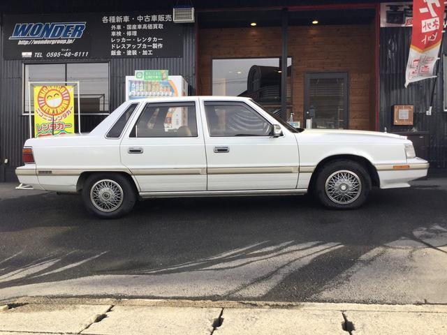 スーパーサルーンエクストラ V6エンジン オートエアコン(11枚目)