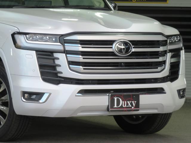 TOYOTA LAND CRUISER ZX | 2023 | PEARL WHITE | 4440 km TOYOTA LAND CRUISER ZX | 2023 | PEARL WHITE | 4440 km
