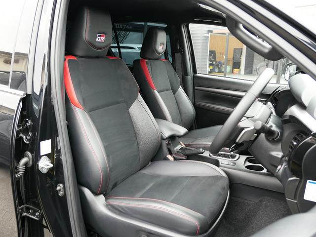 ハイラックス Ｚ　ＧＲスポーツ　パノラミックビューモニター　ＥＴＣ　ブレーキキャリパー（レッド）　専用１８インチアルミホイール　専用グリル　クリアランスソナー　オーバーフェンダー　パワーシート　アルミペダル　ドアハンドルプロテクター（48枚目）