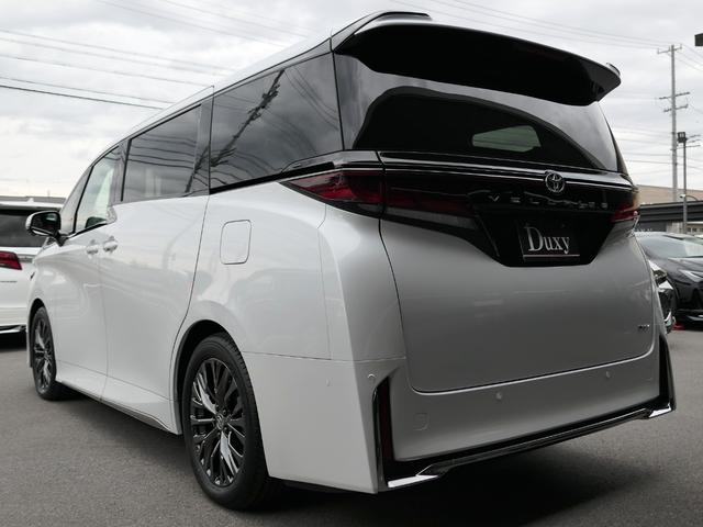 TOYOTA VELLFIRE HYBRID Z PREMIER