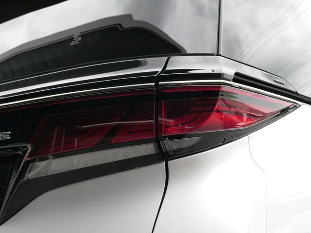 TOYOTA VELLFIRE HYBRID Z PREMIER