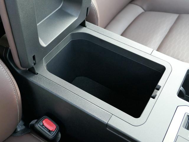 TOYOTA LAND CRUISER 250 VX FIRST EDITION