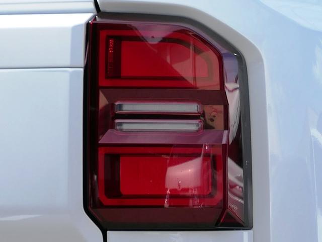 TOYOTA LAND CRUISER 250 VX