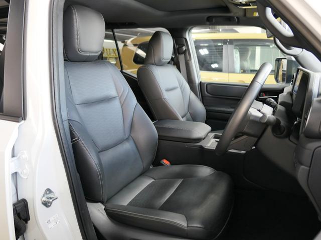 TOYOTA LAND CRUISER 250 VX