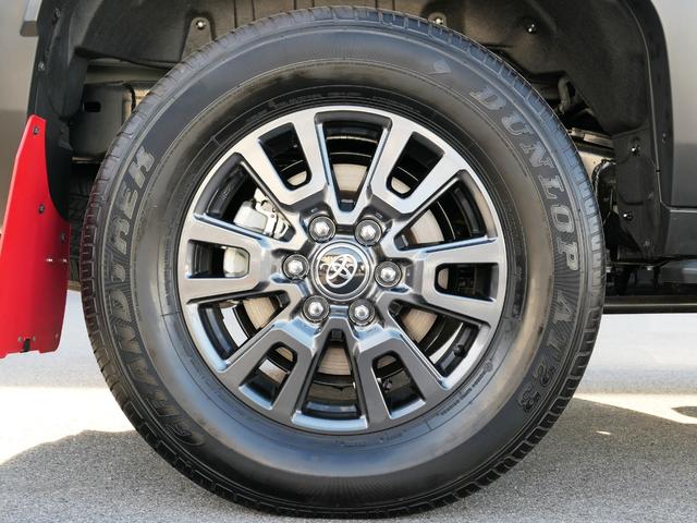 ランドクルーザー２５０ ＶＸ　フロントバンパーガード　オーバーフェンダー　丸目ヘッドランプ　ルーフラック　マッドフラップ　デジタルインナーミラー　パノラミックビューモニター　シートヒーター　シートエアコン　パワーバックドア　ＥＴＣ（28枚目）