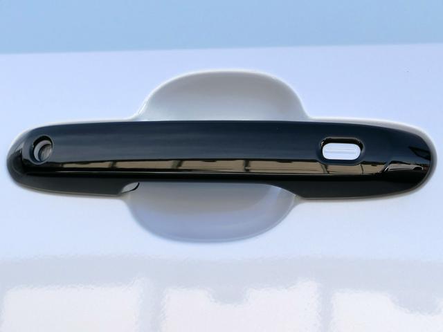 ランドクルーザー２５０ ＶＸ　フロントバンパーガード　オーバーフェンダー　丸目ヘッドランプ　ルーフラック　マッドフラップ　デジタルインナーミラー　パノラミックビューモニター　シートヒーター　シートエアコン　パワーバックドア　ＥＴＣ（31枚目）