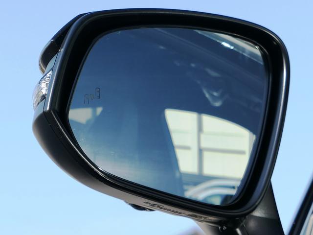 ハリアーハイブリッド Z レザーパッケージ・ナイトシェード 調光パノラマルーフ アクセサリーコンセント 1500W デジタルインナーミラー パノラミックビューモニター 置くだけ充電 ハンズフリーパワーバックドア シートヒーター シートエアコン JBL  ETC(14枚目)