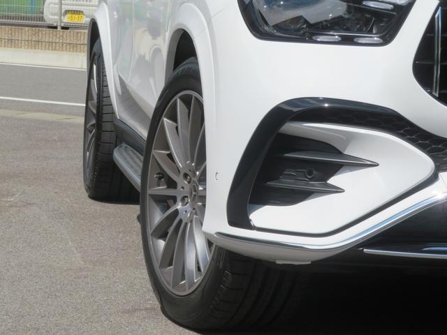 GLE GLE450d 4マチックスポーツ パナメリカーナグリル 前後ドライブレコーダー パノラミックビューモニター サンルーフ フロアマット ETC2.0車載器 シートヒーター シートエアコン シートメモリー フルセグTV パワーバックドア(4枚目)