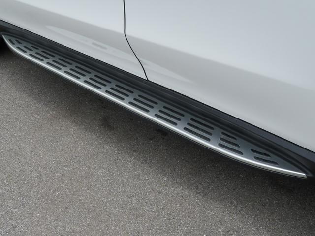 GLE GLE450d 4マチックスポーツ パナメリカーナグリル 前後ドライブレコーダー パノラミックビューモニター サンルーフ フロアマット ETC2.0車載器 シートヒーター シートエアコン シートメモリー フルセグTV パワーバックドア(13枚目)