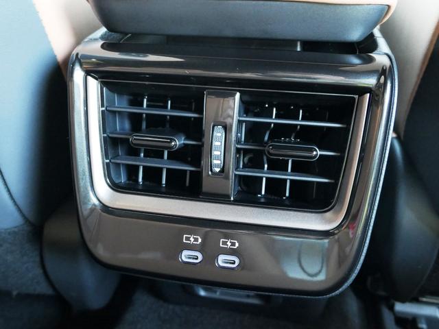 クラウンスポーツ Z 運転席・助手席ドリンクホルダー パノラミックビューモニター ブラインドスポットモニター デジタルミラー ハンズフリーパワーバックドア シートメモリー シートヒーター パワーシート 1500W電源 TV(63枚目)