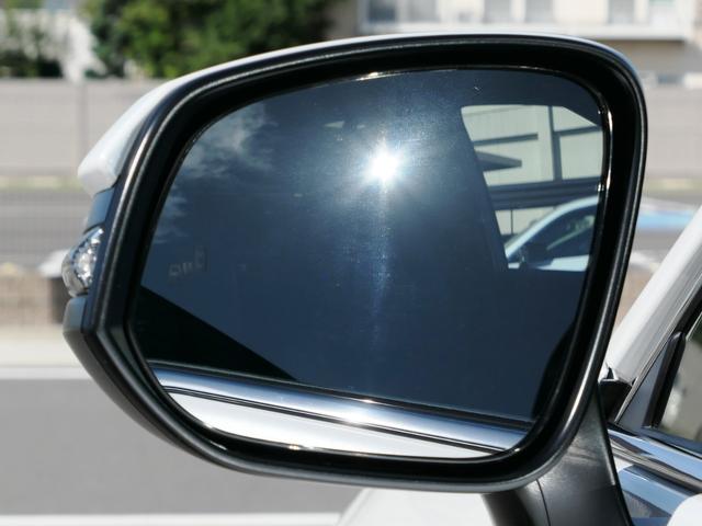 ハリアーハイブリッド Z レザーパッケージ・ナイトシェード 調光パノラマルーフ アクセサリーコンセント 1500W デジタルインナーミラー パノラミックビューモニター 置くだけ充電 ハンズフリーパワーバックドア シートヒーター シートエアコン JBL ETC(12枚目)