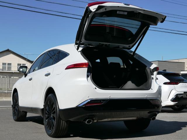 ハリアーハイブリッド Z レザーパッケージ・ナイトシェード 調光パノラマルーフ アクセサリーコンセント 1500W デジタルインナーミラー パノラミックビューモニター 置くだけ充電 ハンズフリーパワーバックドア シートヒーター シートエアコン JBL ETC(18枚目)