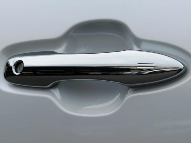 アルファードハイブリッド Z 左右独立ムーンルーフ デジタルインナーミラー 前後ドライブレコーダー サイドバイザー ETC2.0 パノラミックビューモニター ブラインドスポットモニター シートヒーター シートエアコン 置くだけ充電(23枚目)