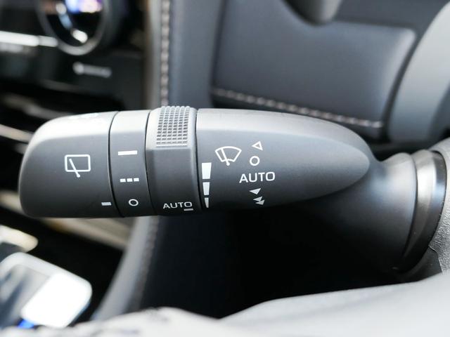 アルファードハイブリッド Z 左右独立ムーンルーフ デジタルインナーミラー 前後ドライブレコーダー サイドバイザー ETC2.0 パノラミックビューモニター ブラインドスポットモニター シートヒーター シートエアコン 置くだけ充電(37枚目)