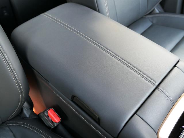 アルファードハイブリッド Z 左右独立ムーンルーフ デジタルインナーミラー 前後ドライブレコーダー サイドバイザー ETC2.0 パノラミックビューモニター ブラインドスポットモニター シートヒーター シートエアコン 置くだけ充電(43枚目)