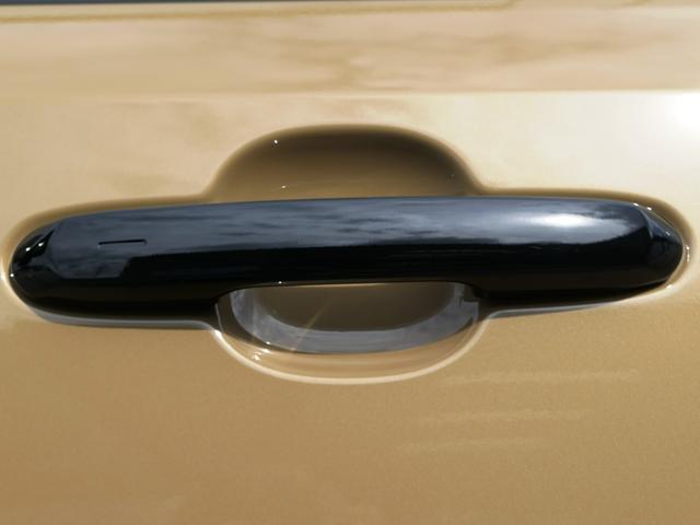 ランドクルーザー２５０ ＶＸファーストエディション　ヒッチメンバー　丸目型ＬＥＤヘッドランプ　　デジタルインナーミラー　ムーンルーフ　パノラミックビューモニター　ＥＴＣ２．０車載器　フルセグＴＶ　シートエアコン　シートヒーター　パワーバックドア　ＢＳＭ（10枚目）