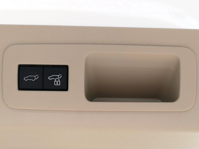 ランドクルーザー ＺＸ　ディスプレイオーディオＰｌｕｓ　ＪＢＬサウンド　電動ムーンルーフ　デジタルインナーミラー　サイドバイザー　ドライブレコーダー　パノラミックビューモニター　パワーバックドア　シートヒーター　ＥＴＣ２．０（20枚目）