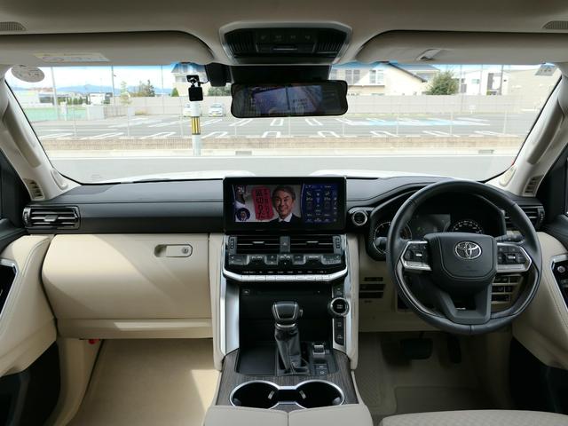 ランドクルーザー ＺＸ　ディスプレイオーディオＰｌｕｓ　ＪＢＬサウンド　電動ムーンルーフ　デジタルインナーミラー　サイドバイザー　ドライブレコーダー　パノラミックビューモニター　パワーバックドア　シートヒーター　ＥＴＣ２．０（34枚目）