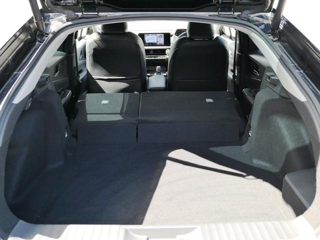 プリウス Z モデリスタエアロ サイドバイザー パノラミックビューモニター ブラインドスポットモニター シートエアコン パワーシート シートメモリー パワーバックドア デジタルミラー ETC2.0 TV HDMI(66枚目)