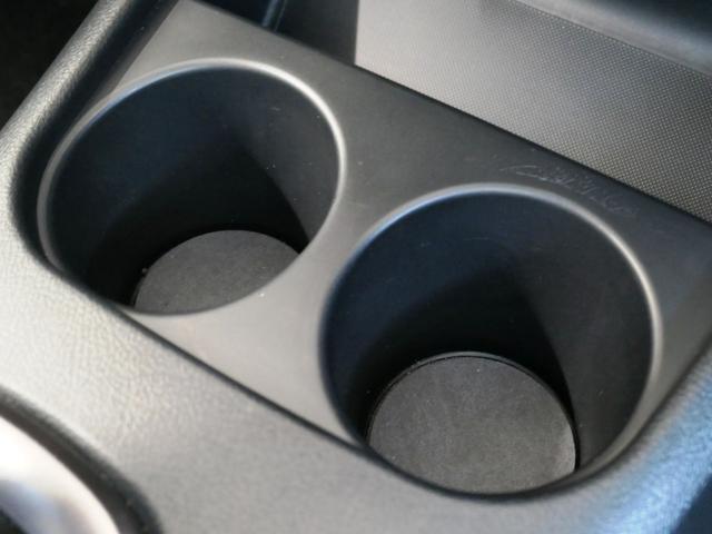 ＥＴＣ２．０車載器　前後ドライブレコーダー　ベッドライナー　パノラミックビューモニター　ナビ　クリアランスソナー　サイドバイザー　ドアハンドルプロテクター　専用グリル　アルミペダル　オーバーフェンダー