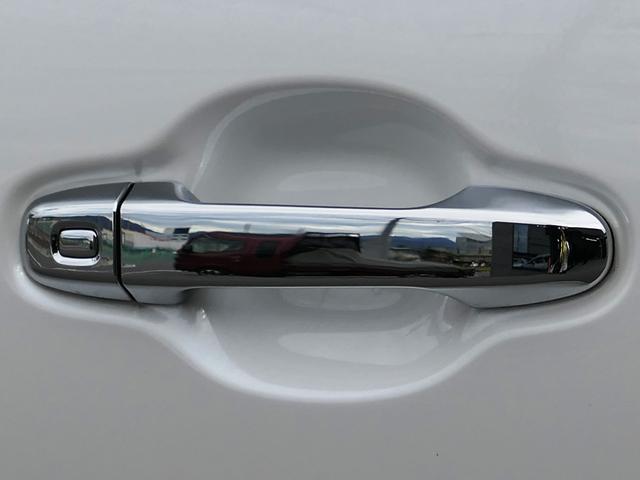 アルファード ２．５Ｓ　Ｃパッケージ　アルパインナビ　アルパイン後席モニター　ツインムーンルーフ　デジタルインナーミラー　モデリスタフルエアロ　サイドバイザー　ブラインドスポットモニター　ＥＴＣ車載器　ＴＶ　バックカメラ　　シートエアコン（16枚目）