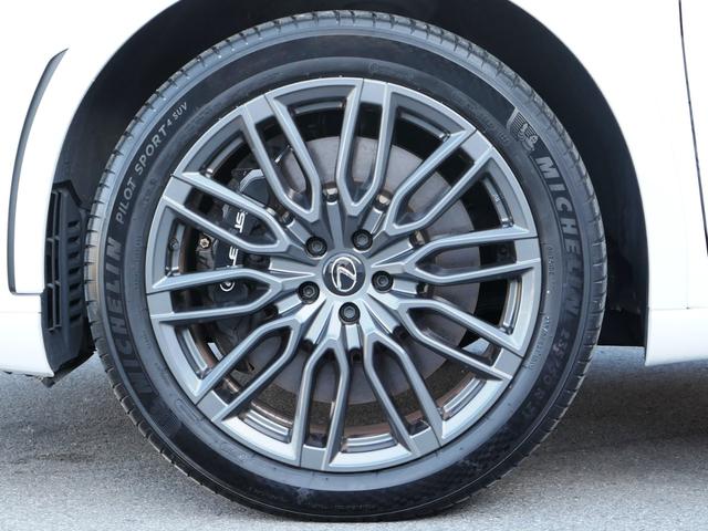 RX RX500h Fスポーツパフォーマンス パノラマルーフ ブラックルーフレール 輻射ヒーター オプション21インチアルミホイール 寒冷地仕様 デジタルインナーミラー パノラミックビューモニター シートヒーター 赤内装 キャリパーカバー ETC(11枚目)